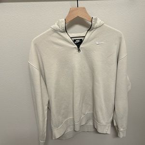 Nike Pullover